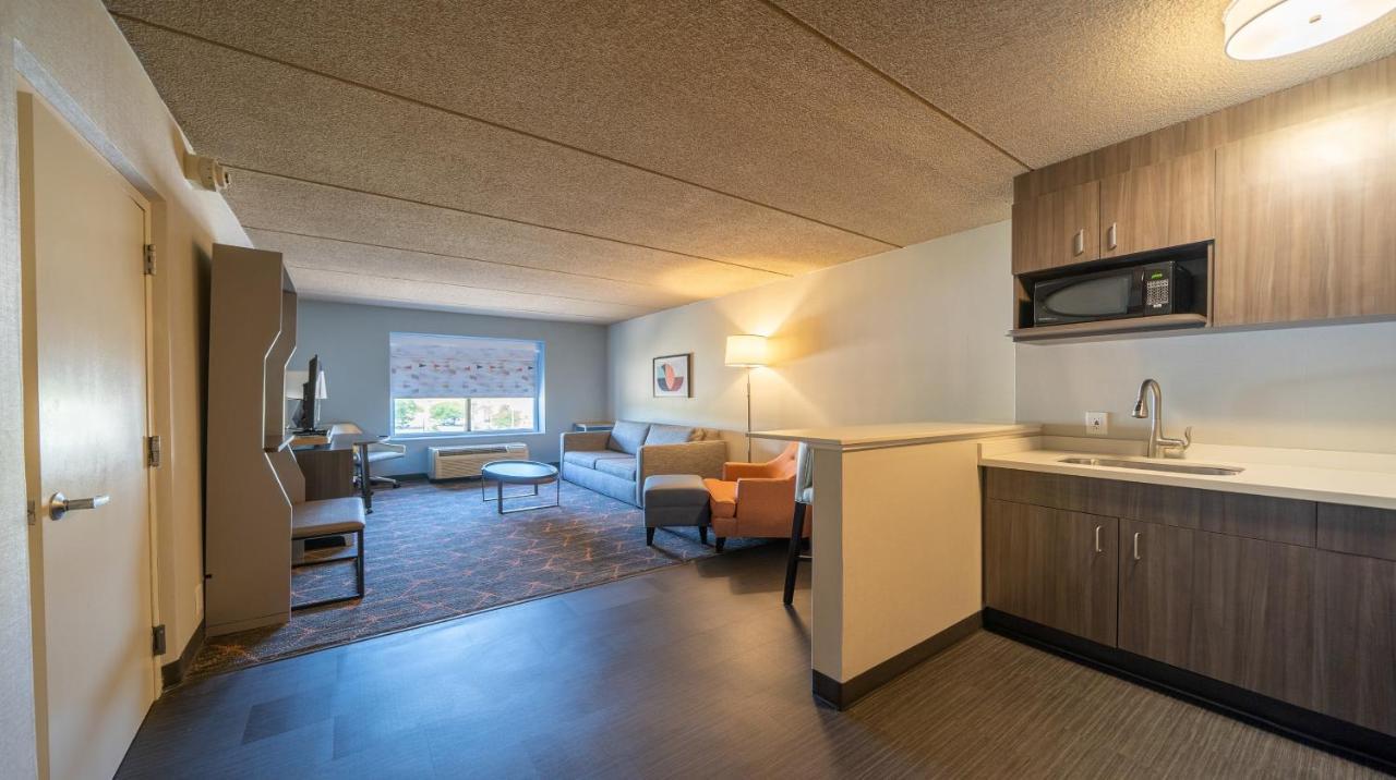 Holiday Inn Cleveland - South Independence, An Ihg Hotel Extérieur photo