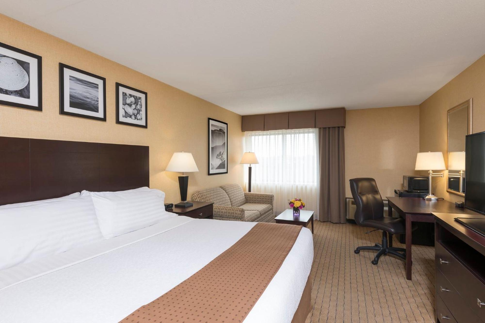 Holiday Inn Cleveland - South Independence, An Ihg Hotel Extérieur photo