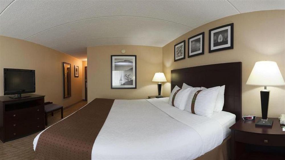 Holiday Inn Cleveland - South Independence, An Ihg Hotel Extérieur photo